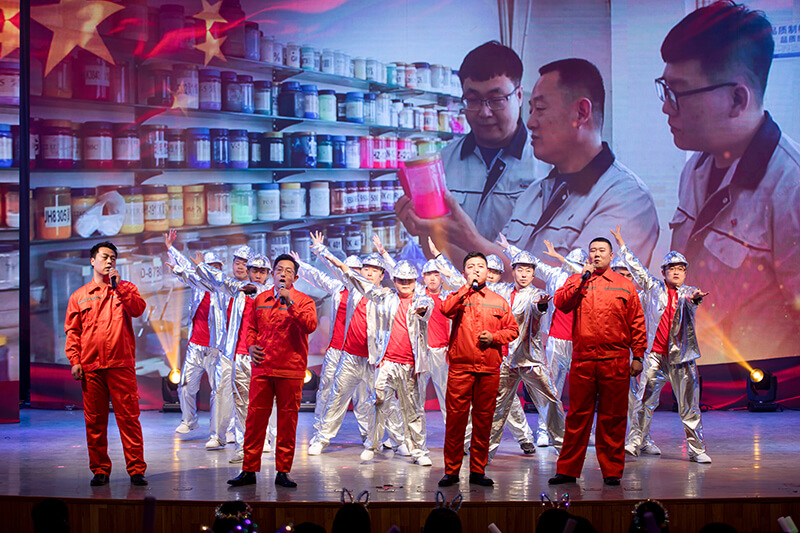 歡欣鼓舞迎新春，滿懷豪情攀高峰 | 聯(lián)橋集團2020迎新春聯(lián)歡晚會激情開演(圖35)